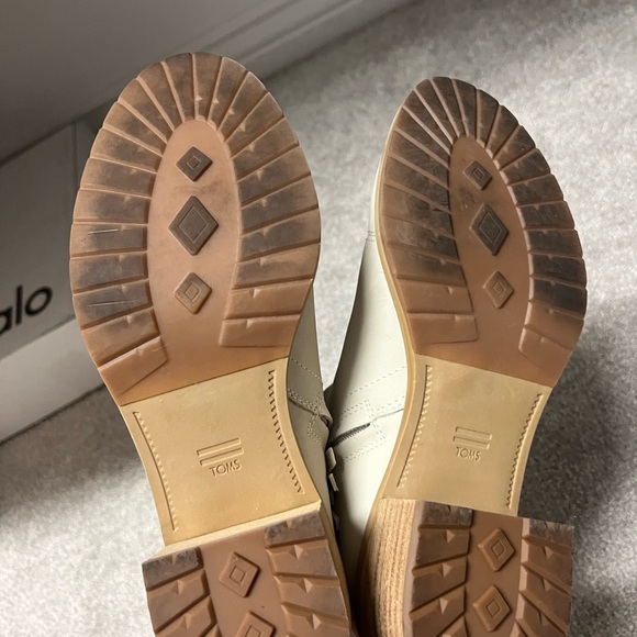 Toms Marina Beige Leather Heeled Boot - Picture 6 of 8